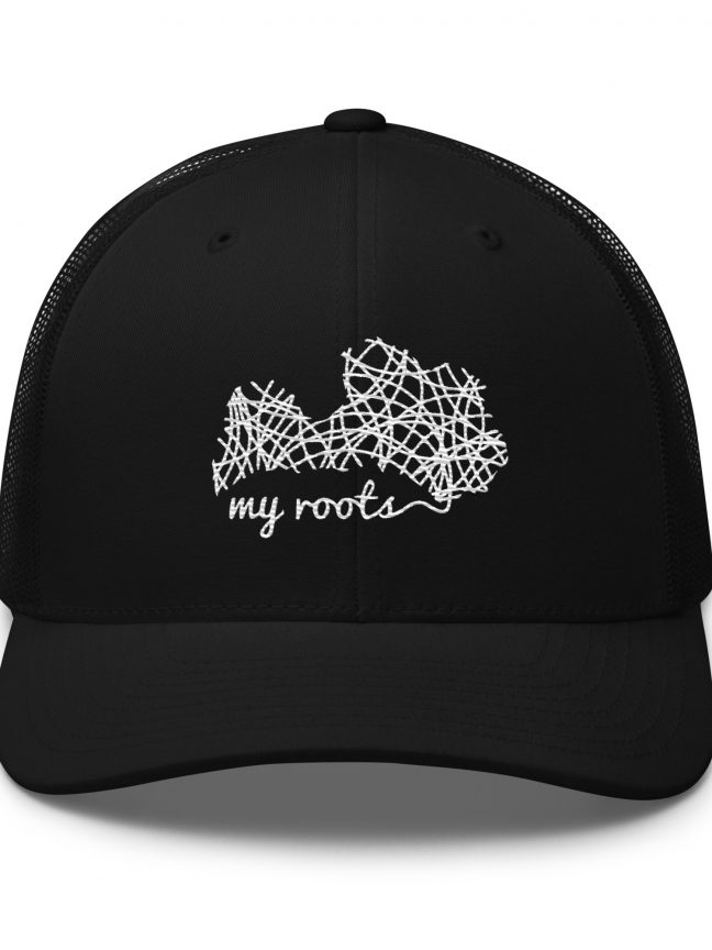 Cepure ar nagu un izšūtu uzrakstu My Roots (dažādās krāsās)